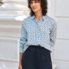 Blusa de seda plissada floral Blusa de seda plissada floral