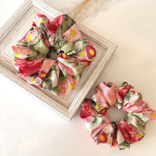 Silk Scrunchie Gift Box Floral