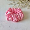 Fazzoletto di seta arruffato rosa