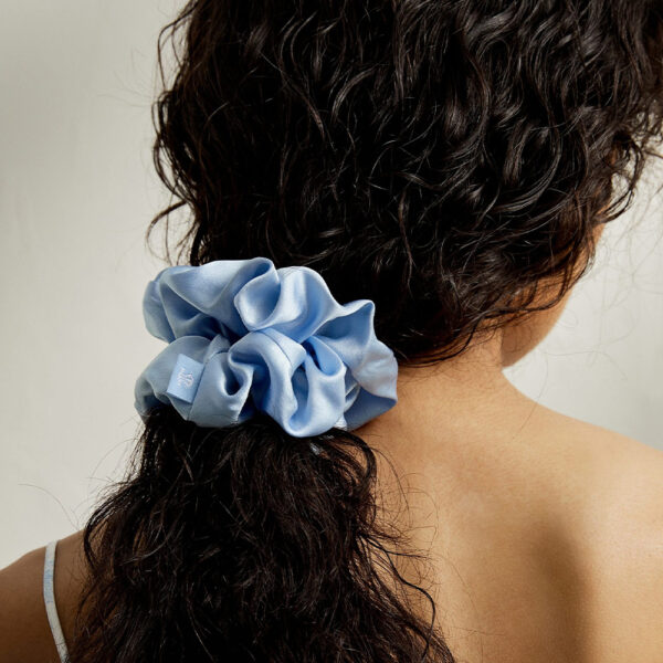 Silk Scrunchie Seamless Sky Blue