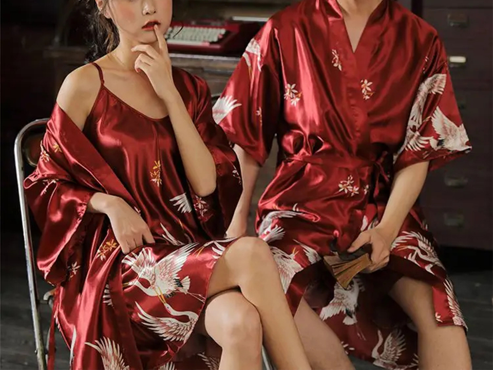 Pyjama en soie à la mode sur mesure