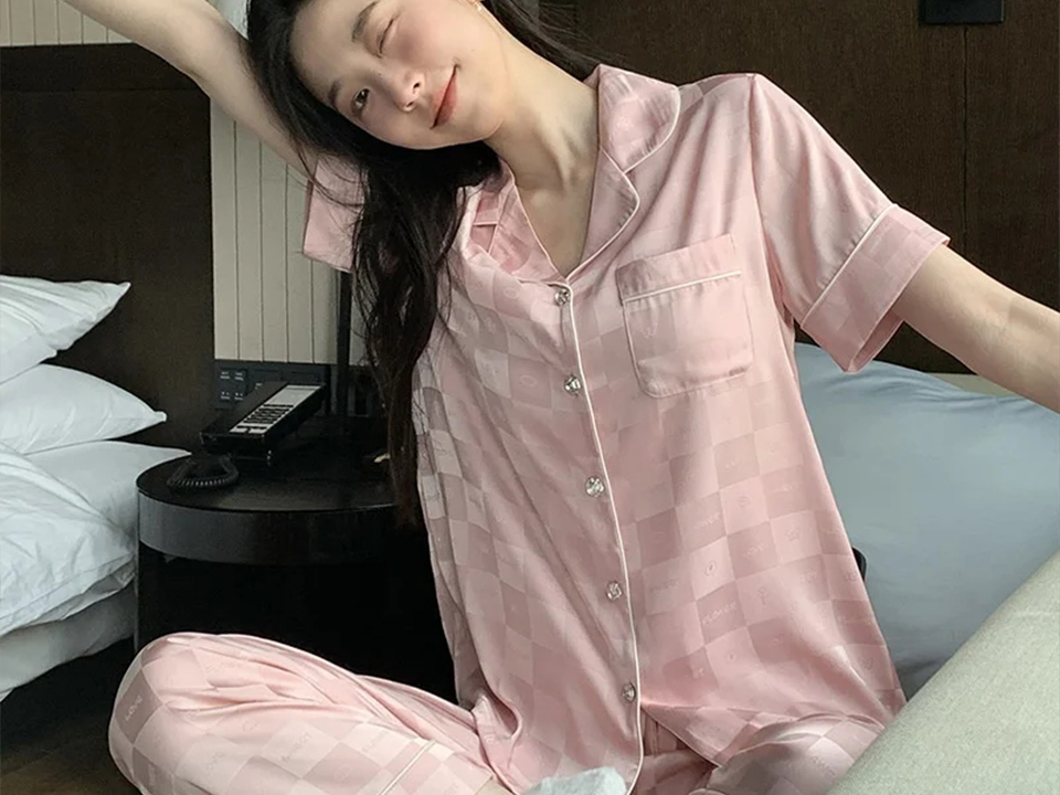Pyjama en soie glacée Jacquard Plaid