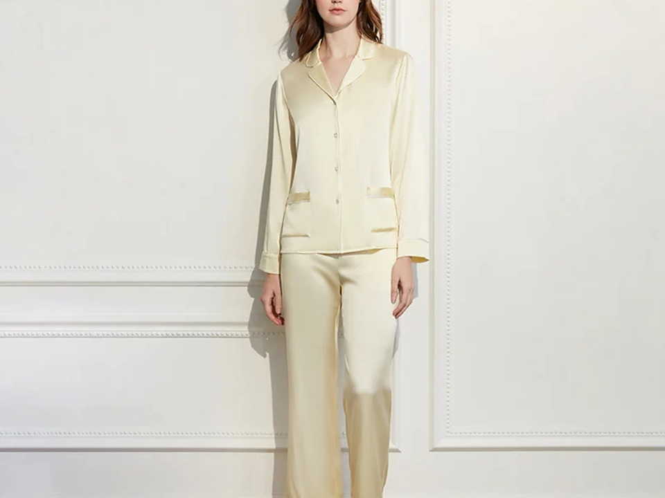 Pyjama-Set aus Seide
